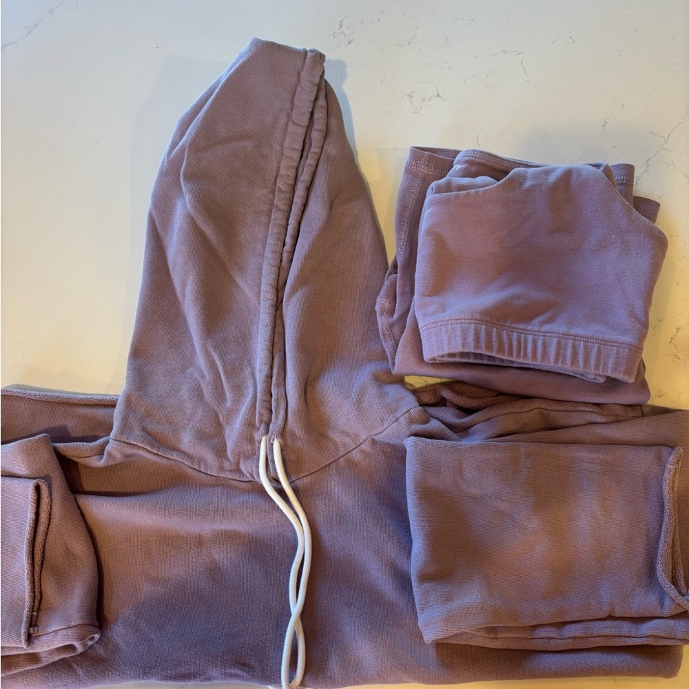 Mate the Label organic cotton workout set